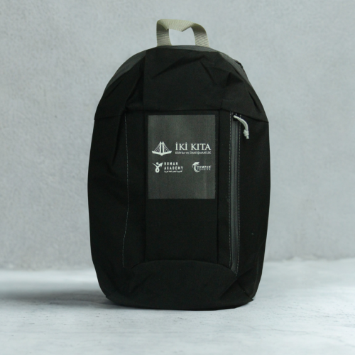 7TP SIRT ÇANTALARI 001